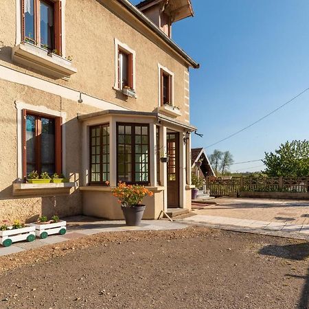 Les Hirondelles Vila Pesmes Exterior foto